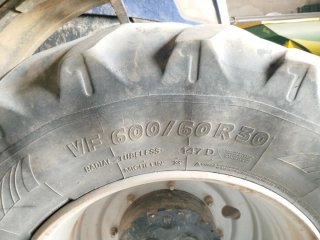 Ruedas delanteras tractor 5%