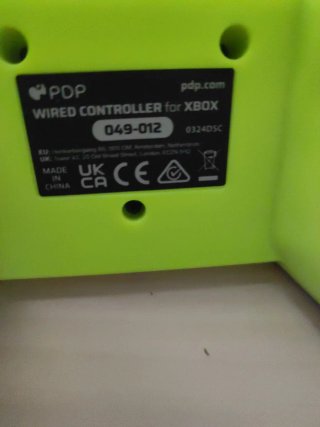 Mando Xbox por cable, negro y verde