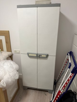 Armario Resina Sequoia 172x68x39 cm