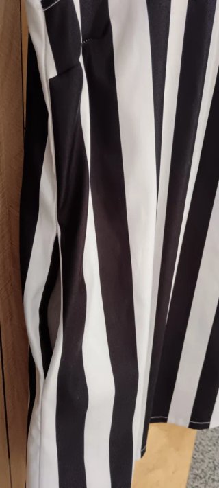 Vestido de rayas blanco y negro elástico