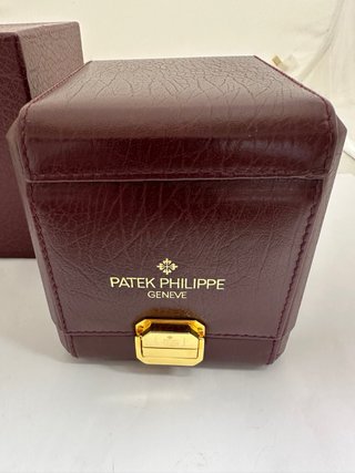 Caja Patek Philippe Granate Vintage
