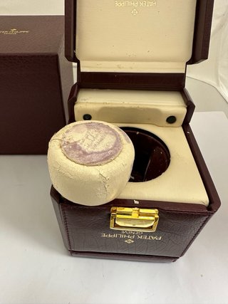Caja Patek Philippe Granate Vintage