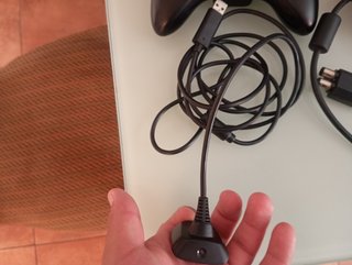 Pack Xbox 360 Slim 2 Mandos + Accesorios