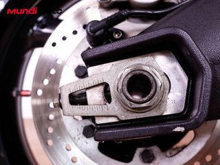 DUCATI MONSTER 696