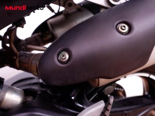 DUCATI MONSTER 696