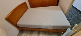 Venta urgente   Cama Matrimonio Tela