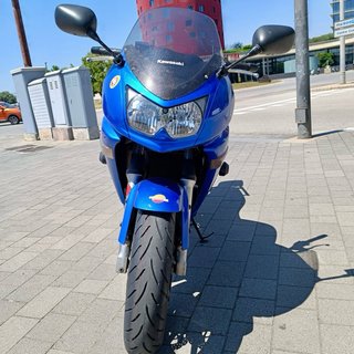 Kawasaki ER-6f