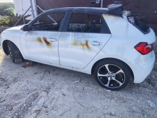 Despiece Audi A1 año 2020 motor caja de cambios