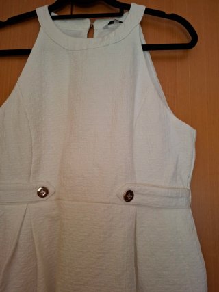 Vestido blanco elegante