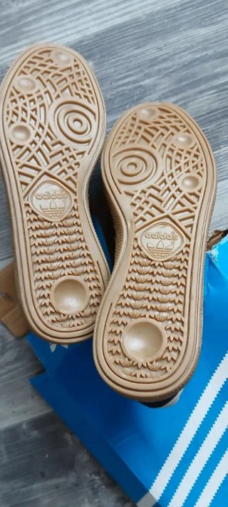 Zapatillas Adidas Spezial Talla 36 Nuevas