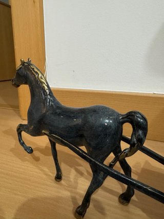 Escultura caballo y carro de bronce