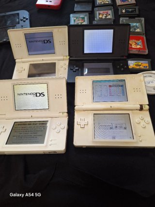 Lote Consolas Nintendo Game Boy y Juegos