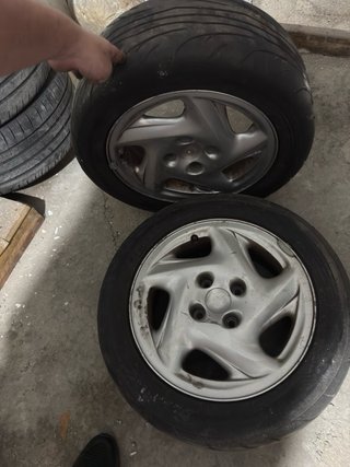 2 Llantas Citroen ZX con Neumáticos