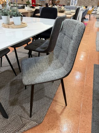 Mesa y 4 Sillas Comedor Oferta