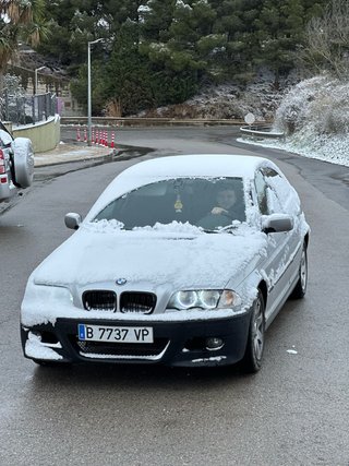 BMW 328i