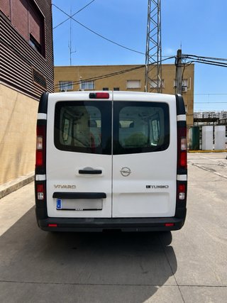 Opel Vivaro 2018•90232 km•ITV 2027•Garantia 1 año
