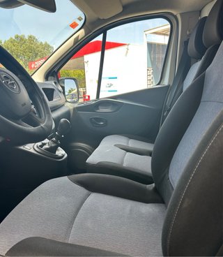 Opel Vivaro 2018•90232 km•ITV 2027•Garantia 1 año