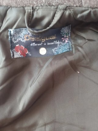 Abrigo Desigual Talla M Verde Bordado Flores