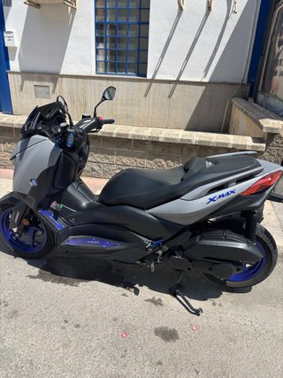 Yamaha Xmax 125
