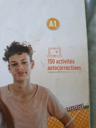 Libro de francés de 1° de Bachillerato.