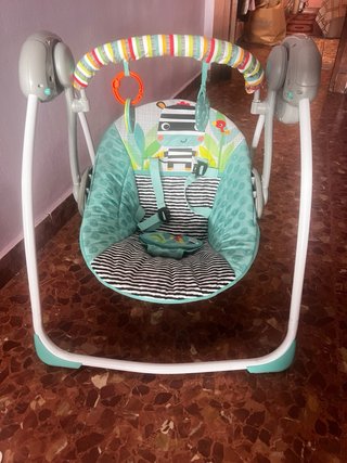 Columpio eléctrico para bebé