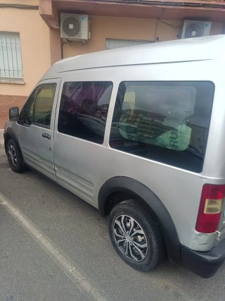 Ford Tourneo Connect 2004