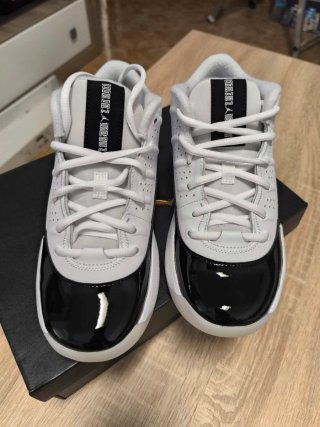 Nike Jordan 11 Retro Blanco Negro Talla 36.5