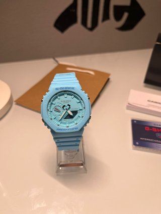 Reloj Casio G-Shock GA-2100 Azul Cielo