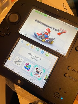 Nintendo 2DS con Mario Kart 7 + Mario Party físico