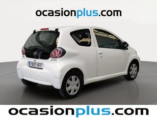 Toyota Aygo 1.0 VVT-i Connect 50 kW (68 CV)