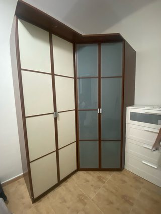 Armario esquinero 235cm alto