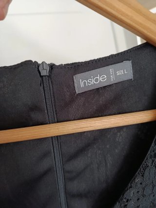 Blusa negra Inside