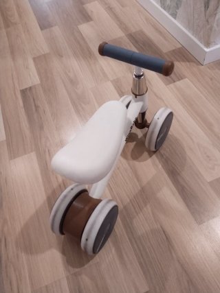 Bicicleta/ triciclo de aprendizaje WingBabe