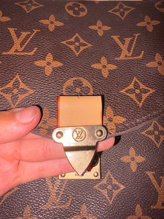 Louis Vuitton Pochette Métis Marrón Dorado