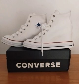 Converse con alzas T39