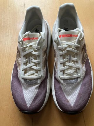 New Balance Rebel v3 Talla 41 Morado/Blanco