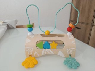 Juguete de madera para bebé