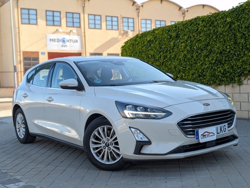 Ford Focus Berlina 2.0 Ecoblue Titanium 2020