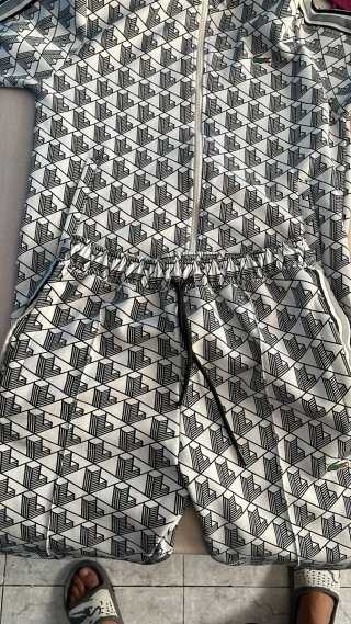 Conjunto Chándal Lacoste Monograma