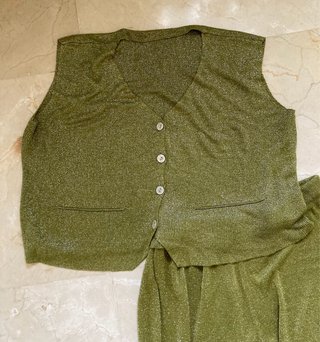 Conjunto verde brillante Talla S