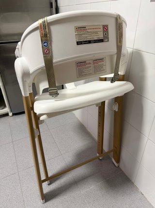 Trona bebé BabyGO blanca y madera