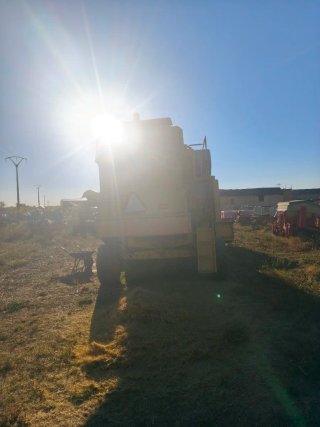 Cosechadora New Holland TX 32