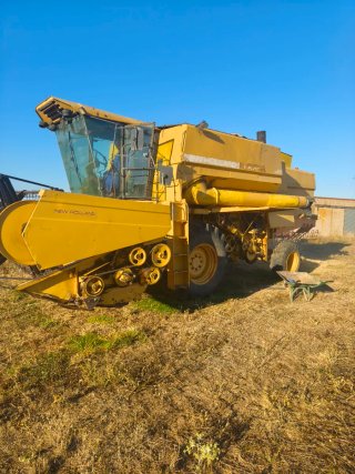 Cosechadora New Holland TX 32