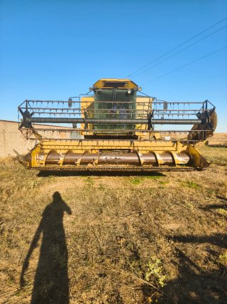 Cosechadora New Holland TX 32