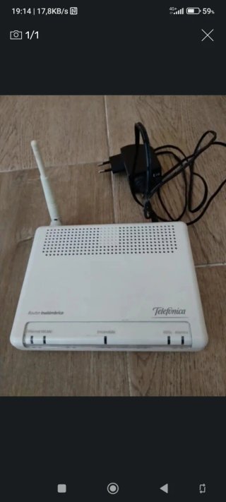 Router Telefónica Blanco
