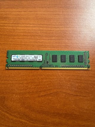 Samsung DDR3 2GB PC RAM M378B5773DHO-CH9