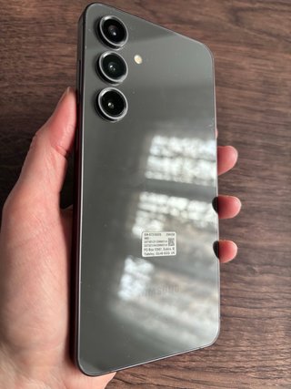 Samsung S24 FE 256 GB Como Nuevo