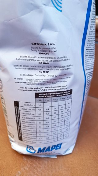 Mortero MAPEI Color Plus Gris Cemento. 12 UNIDADES