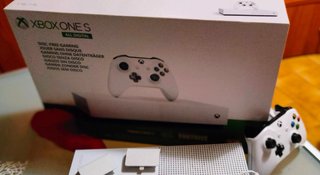 Xbox One S All Digital Bianca