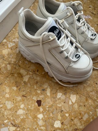 Buffalo London Plataforma Blancas Talla 39